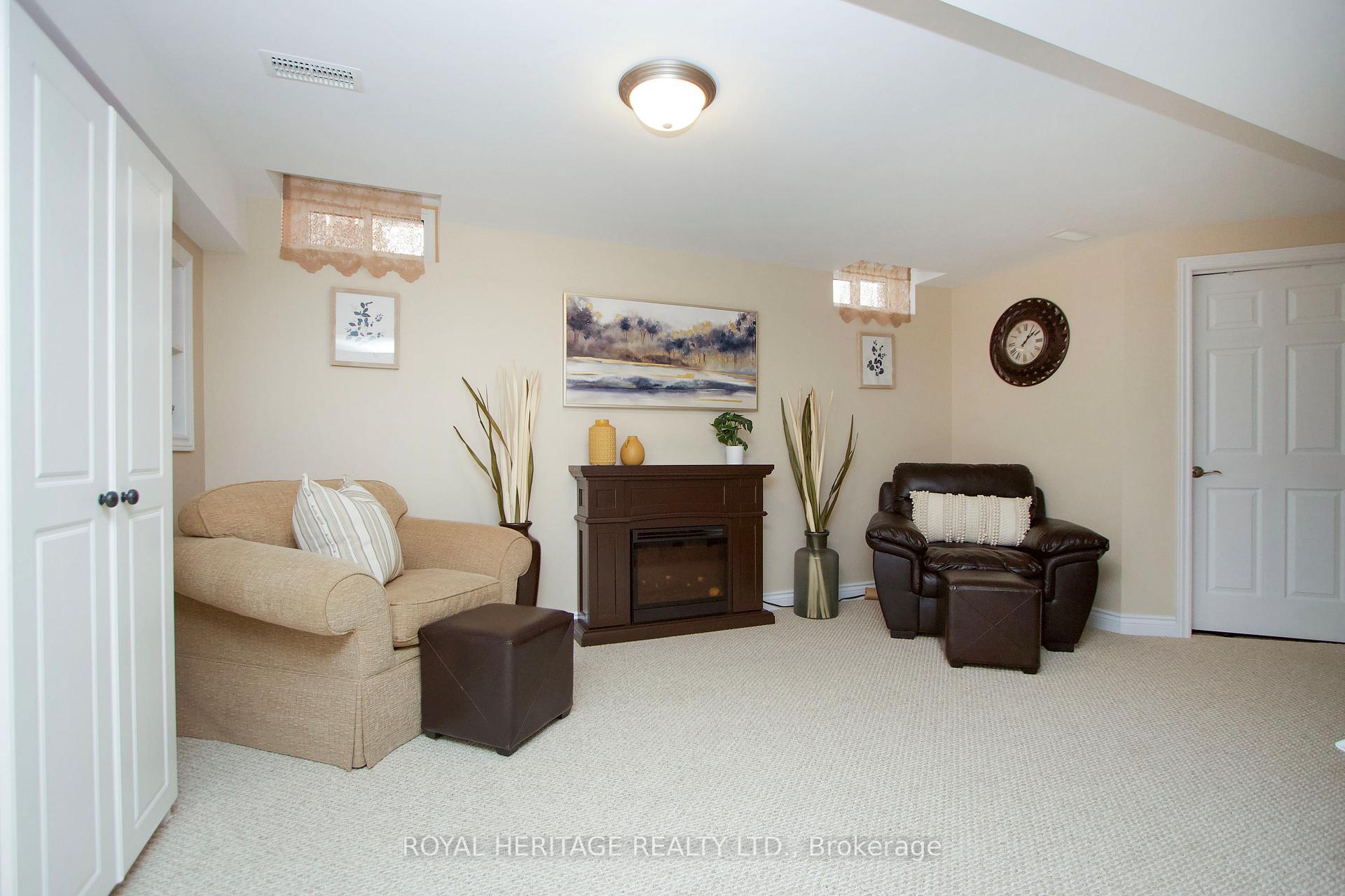 Photo 29 of 8 Arran Court, Clarington, Courtice — HOMEH
