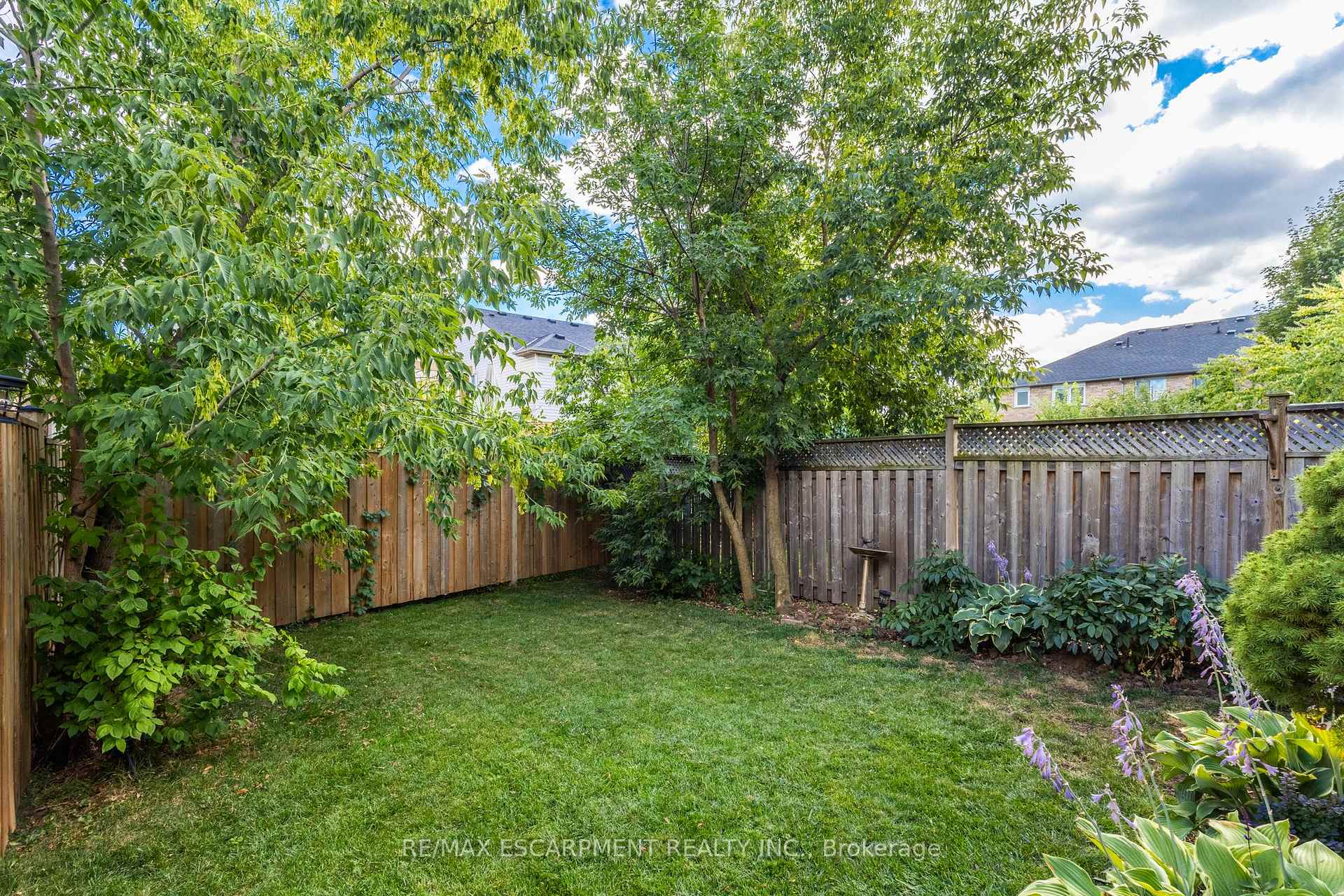 Photo 35 of 4408 Vallence Drive, Burlington, Shoreacres — HOMEH