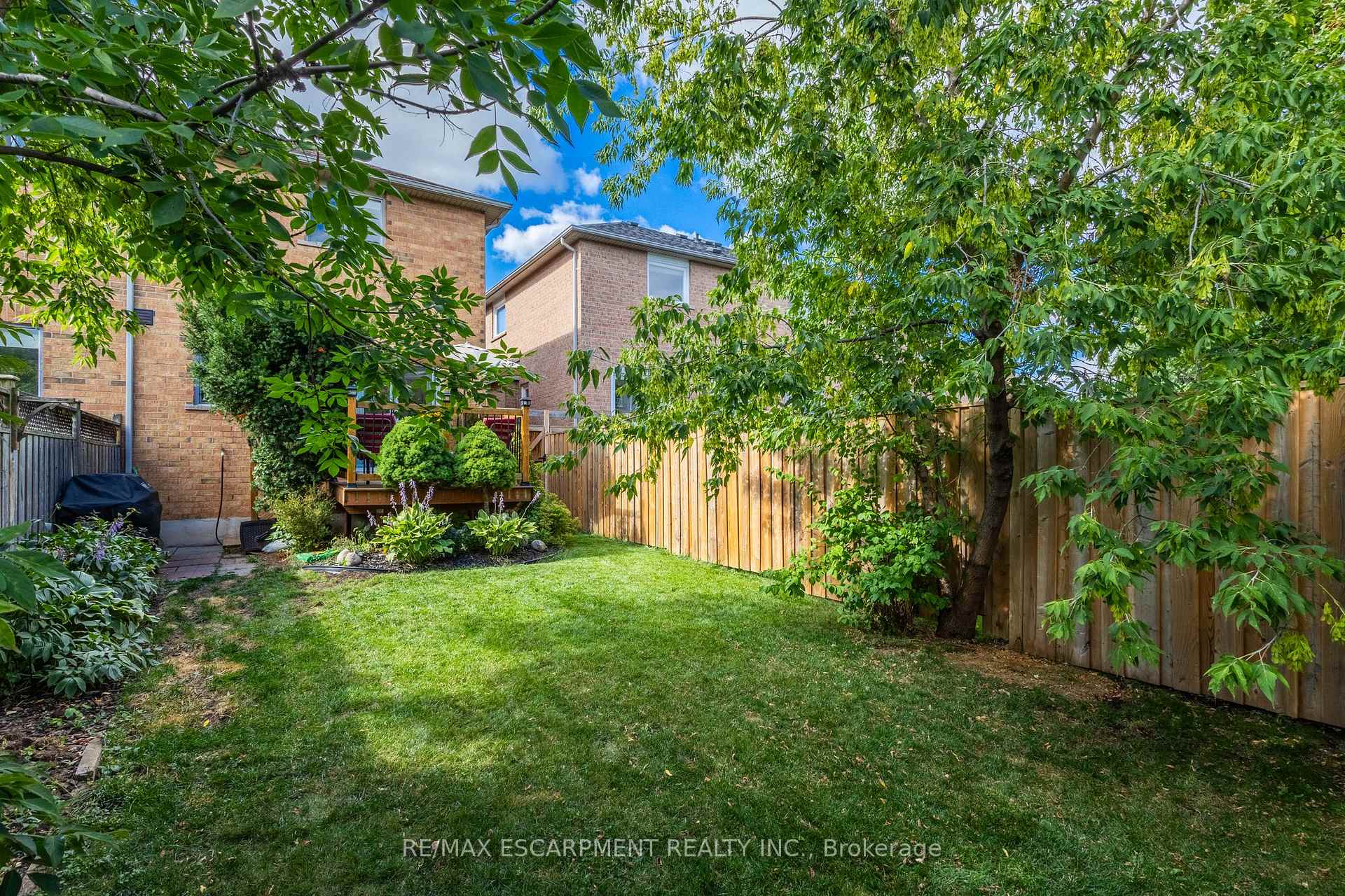 Photo 41 of 4408 Vallence Drive, Burlington, Shoreacres — HOMEH