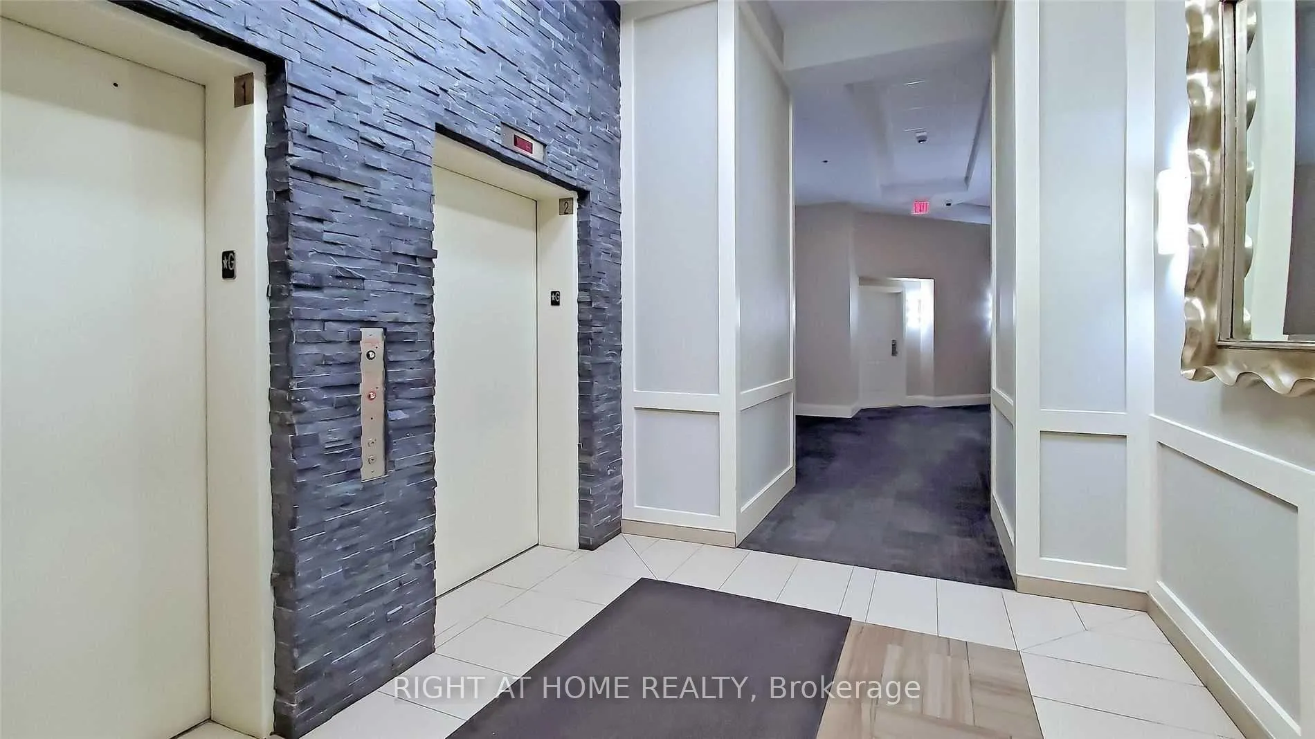 Photo 6 of Unit 1011, 24 Woodstream Boulevard, Vaughan, Vaughan Grove — HOMEH