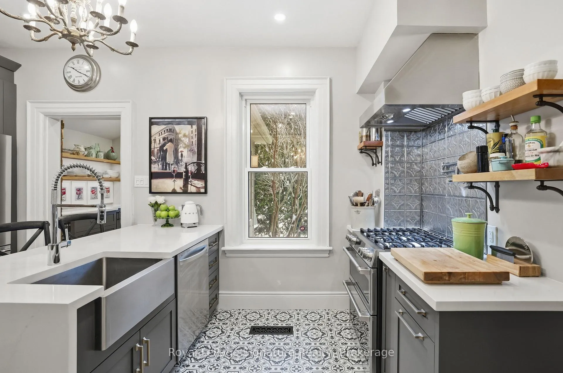 Photo 14 of 348 Sixth Street, Collingwood — HOMEH