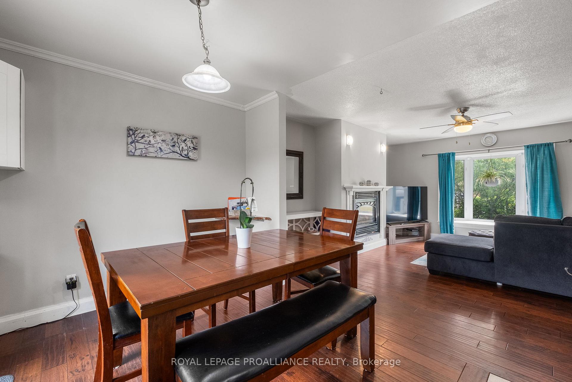 Photo 17 of 8 Oriole Crescent, Hamilton Township, Baltimore — HOMEH