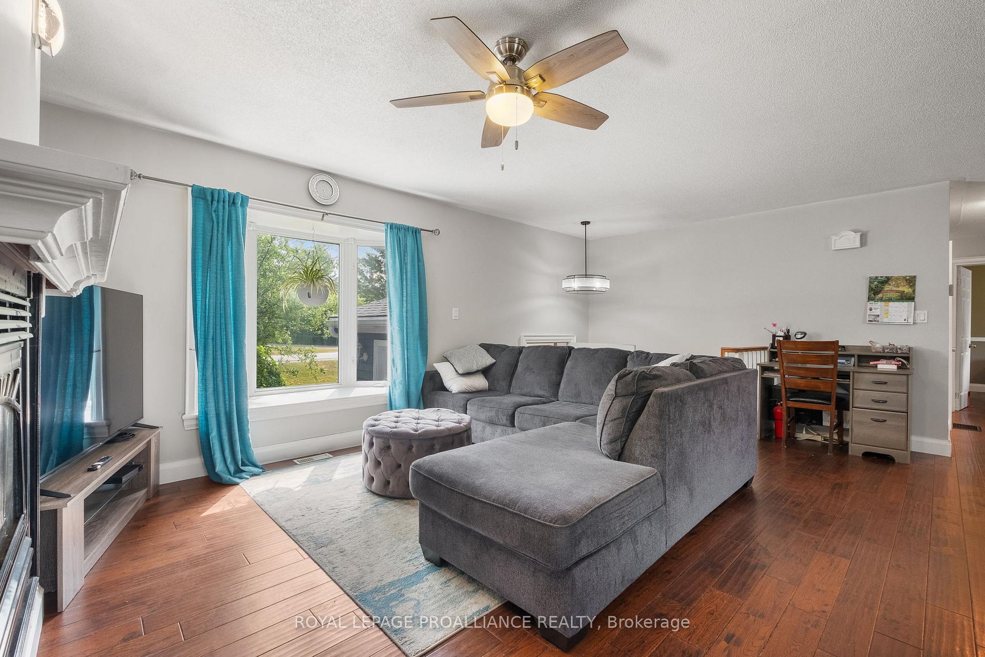 Photo 20 of 8 Oriole Crescent, Hamilton Township, Baltimore — HOMEH