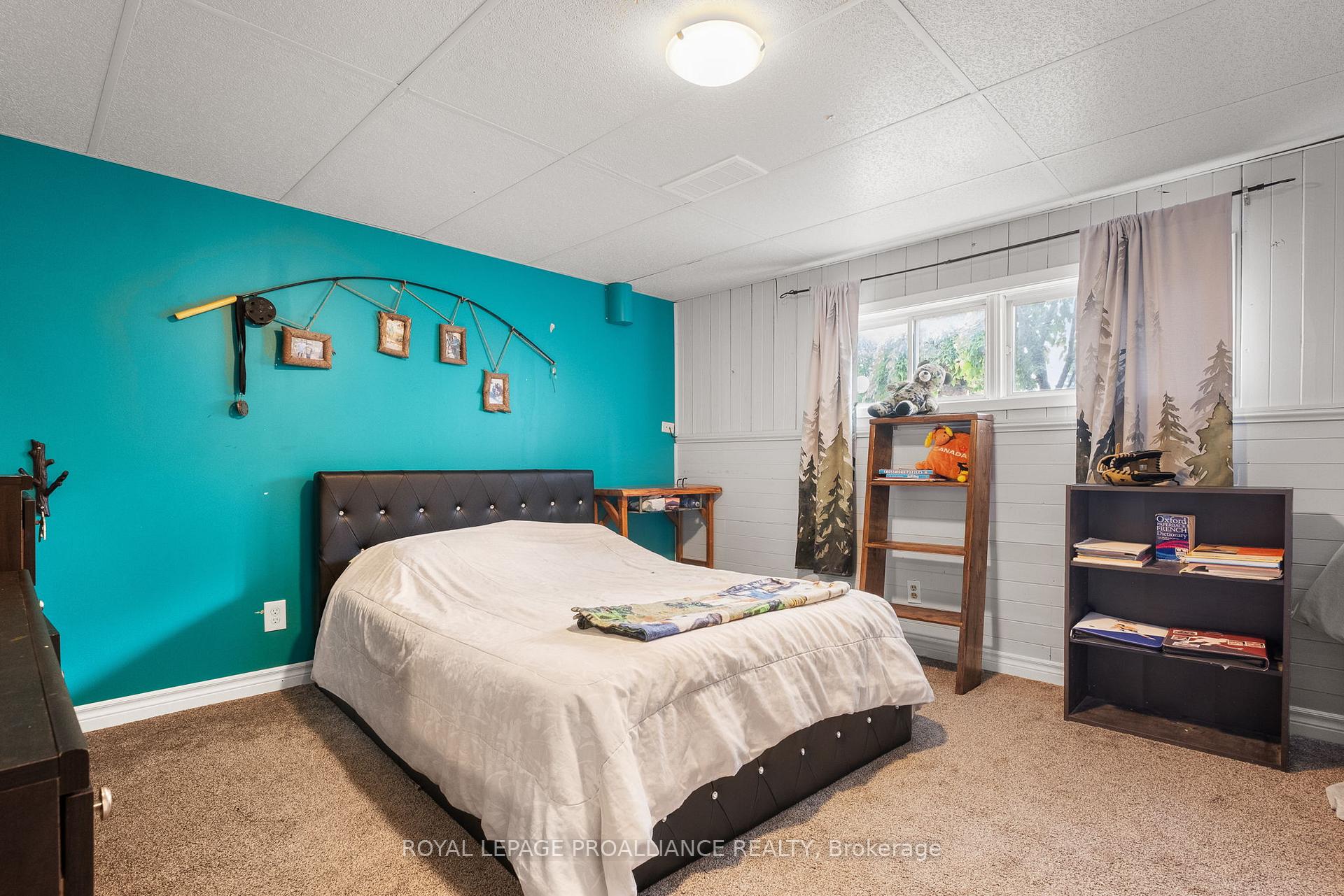 Photo 33 of 8 Oriole Crescent, Hamilton Township, Baltimore — HOMEH
