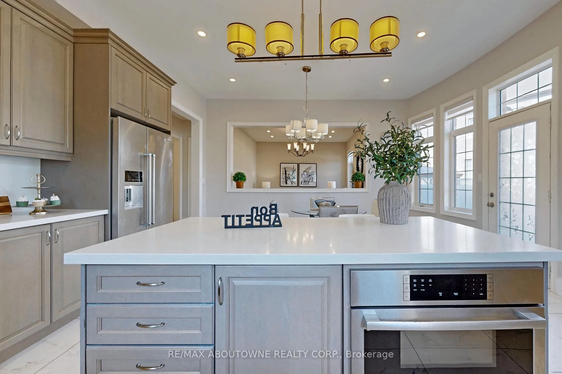Photo 16 of 459 Threshing Mill Boulevard, Oakville, Joshua Meadows — HOMEH