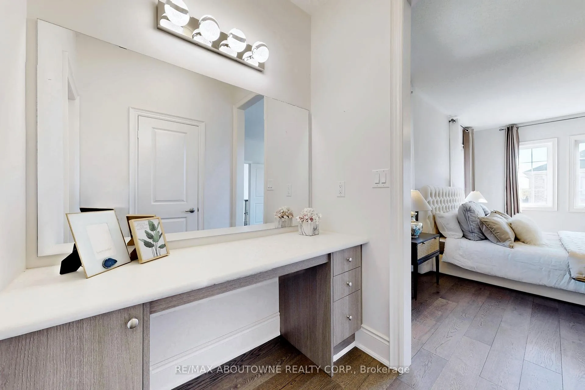 Photo 31 of 459 Threshing Mill Boulevard, Oakville, Joshua Meadows — HOMEH