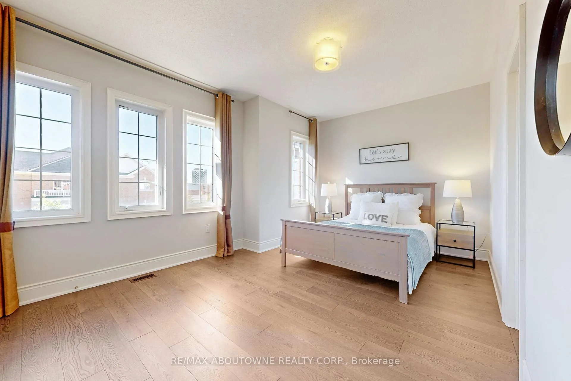 Photo 37 of 459 Threshing Mill Boulevard, Oakville, Joshua Meadows — HOMEH