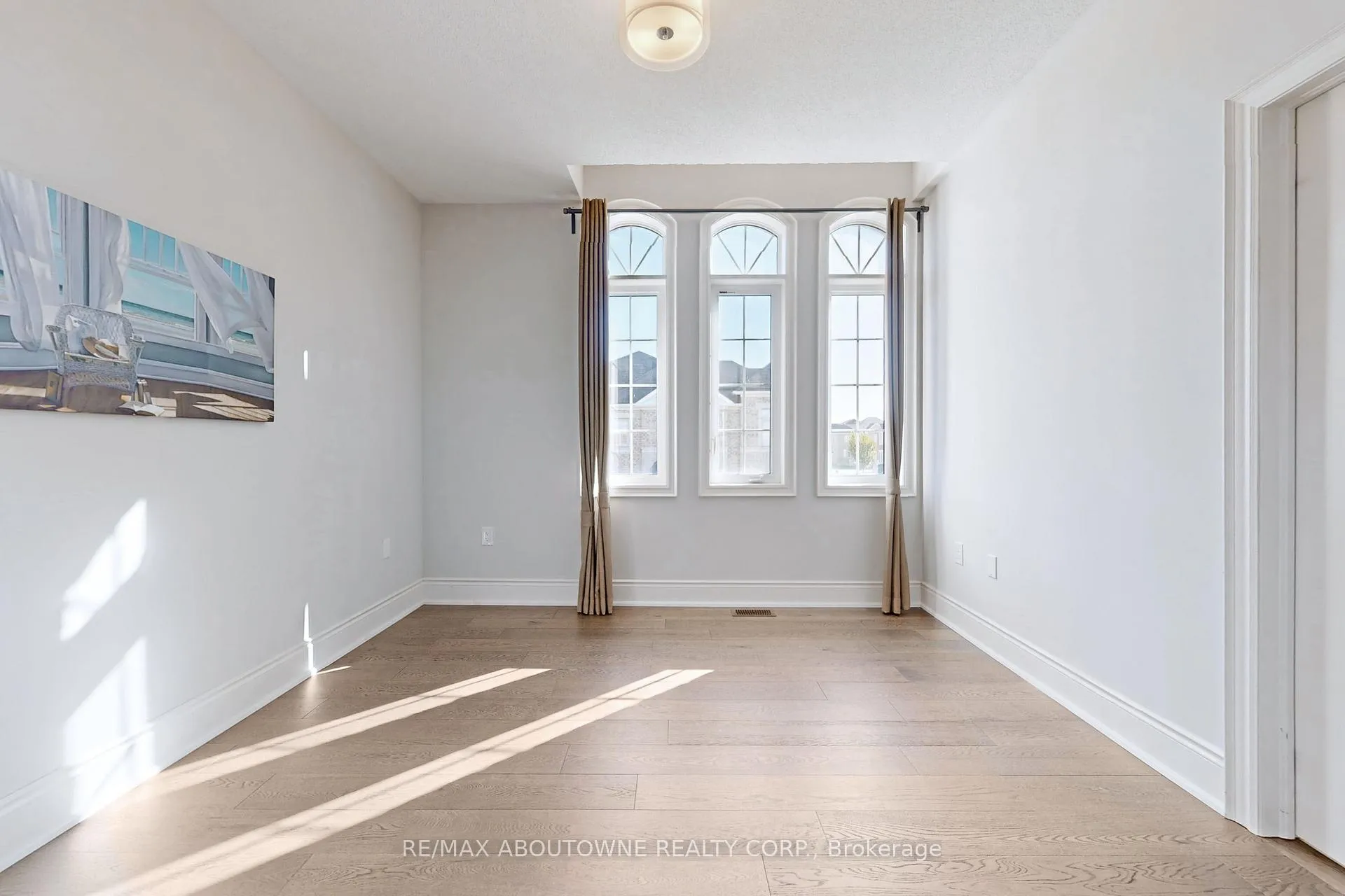 Photo 42 of 459 Threshing Mill Boulevard, Oakville, Joshua Meadows — HOMEH