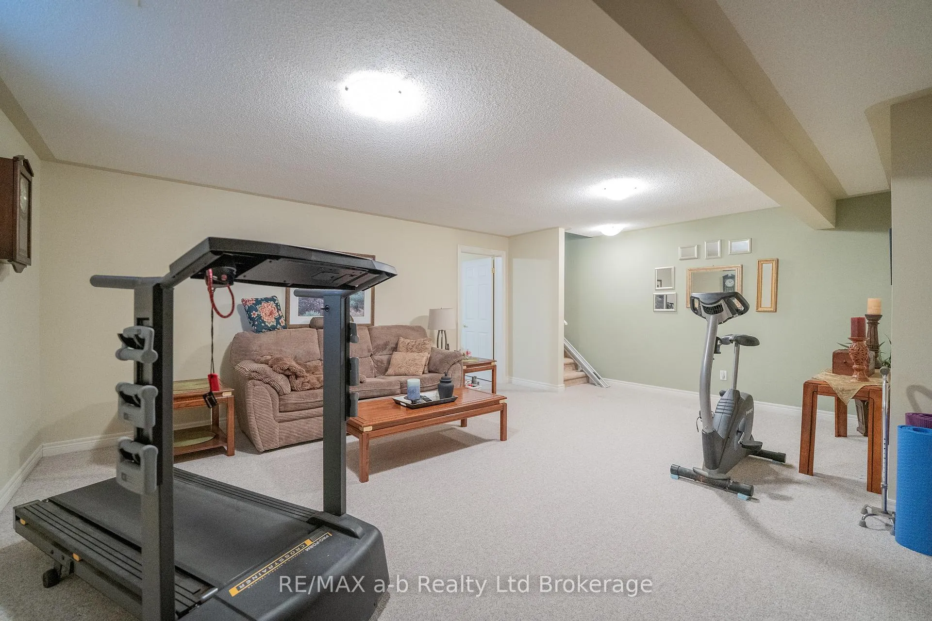 Photo 28 of 218 Baldwin Street, Tillsonburg — HOMEH