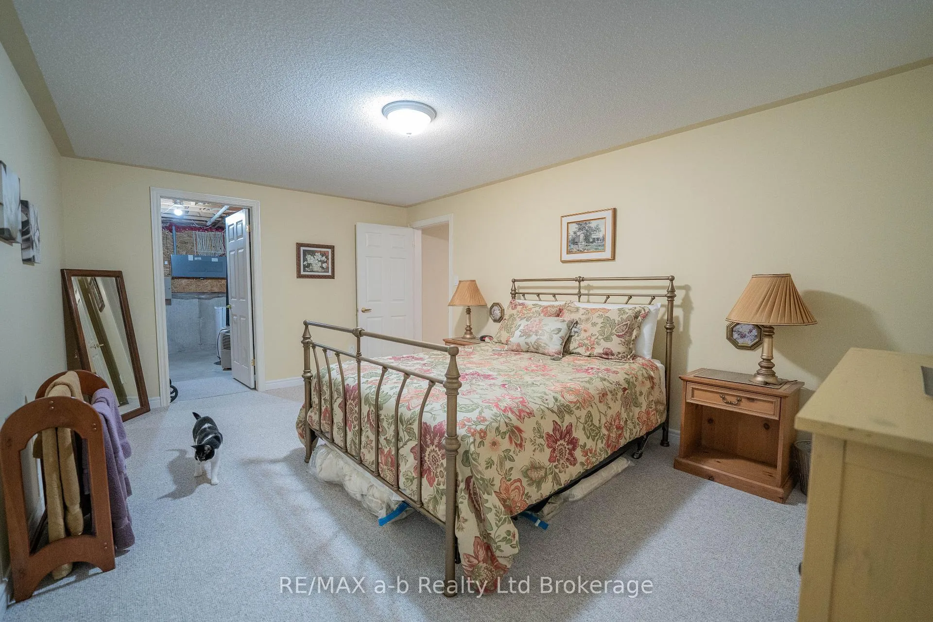 Photo 31 of 218 Baldwin Street, Tillsonburg — HOMEH