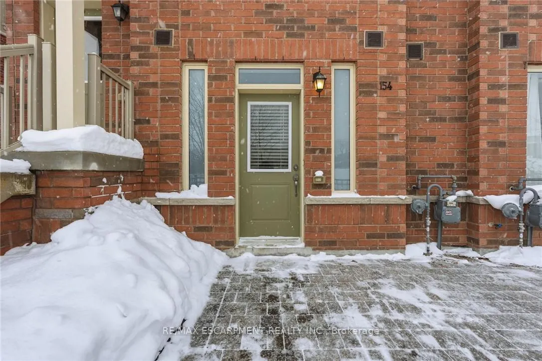 Photo 3 of 154 Watson Parkway N, Guelph, Grange Road — HOMEH