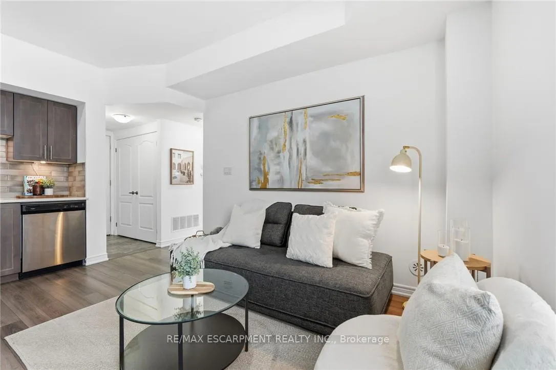 Photo 8 of 154 Watson Parkway N, Guelph, Grange Road — HOMEH
