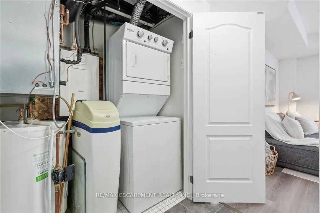 Photo 27 of 154 Watson Parkway N, Guelph, Grange Road — HOMEH
