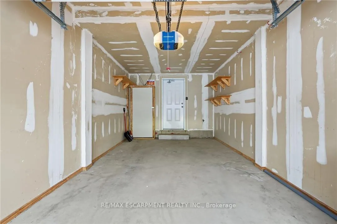 Photo 29 of 154 Watson Parkway N, Guelph, Grange Road — HOMEH