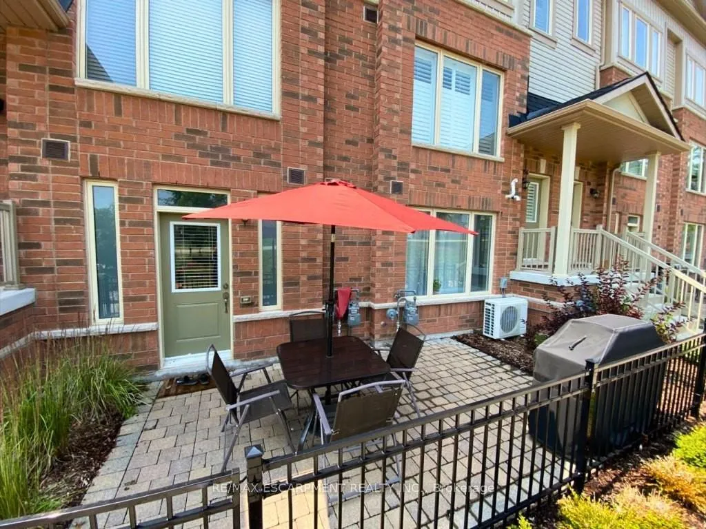 Photo 35 of 154 Watson Parkway N, Guelph, Grange Road — HOMEH