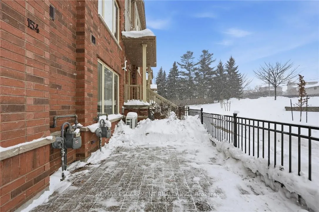 Photo 36 of 154 Watson Parkway N, Guelph, Grange Road — HOMEH