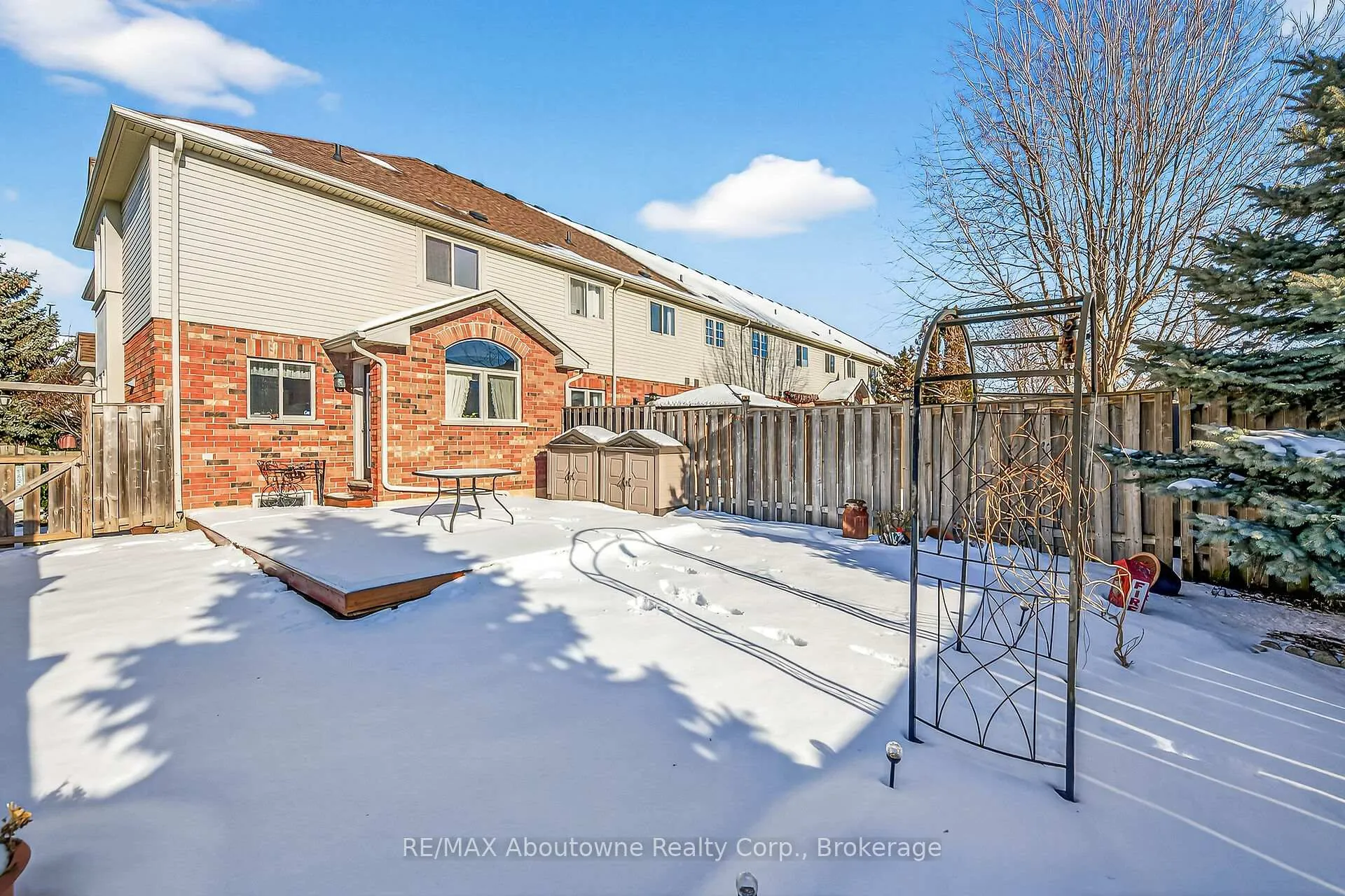 Photo 30 of 31 Elderberry Avenue, Grimsby, Grimsby West — HOMEH