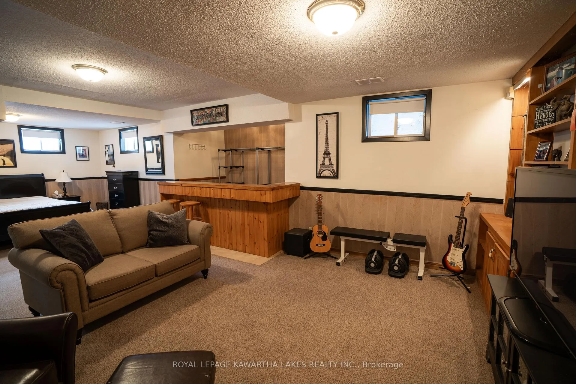 Photo 20 of 59 Victoria Avenue, Brock, Beaverton — HOMEH