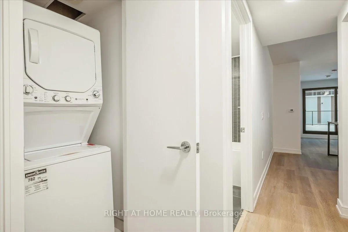 Photo 8 of Unit 320, 1 Jarvis Street, Hamilton, Beasley — HOMEH