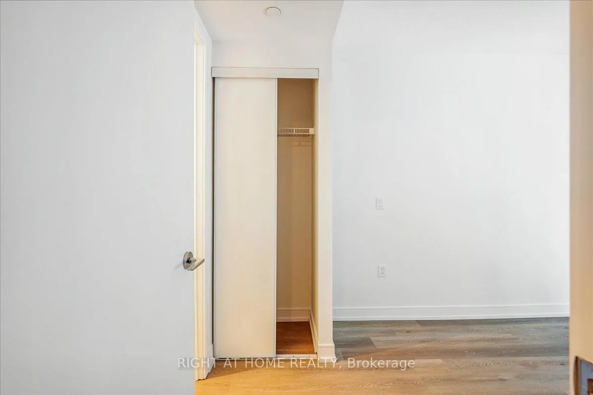 Photo 24 of Unit 320, 1 Jarvis Street, Hamilton, Beasley — HOMEH