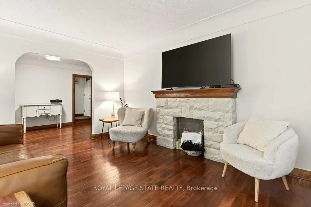 Photo 4 of 17 Gary Avenue, Hamilton, Ainslie Wood — HOMEH