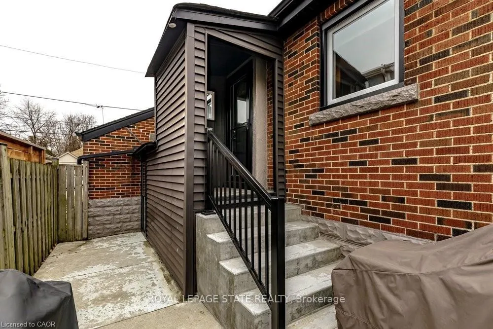 Photo 43 of 17 Gary Avenue, Hamilton, Ainslie Wood — HOMEH