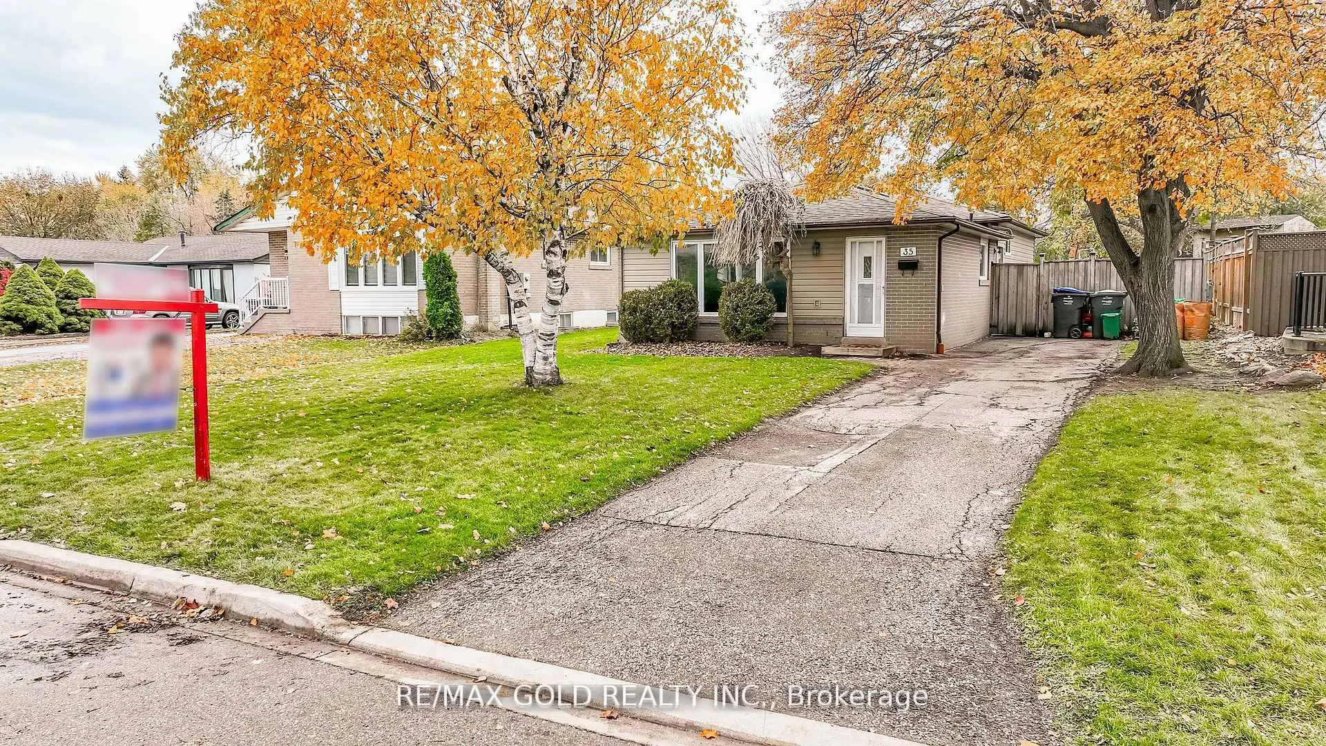 Photo 1 of 35 Duke Road, Brampton, Southgate — HOMEH