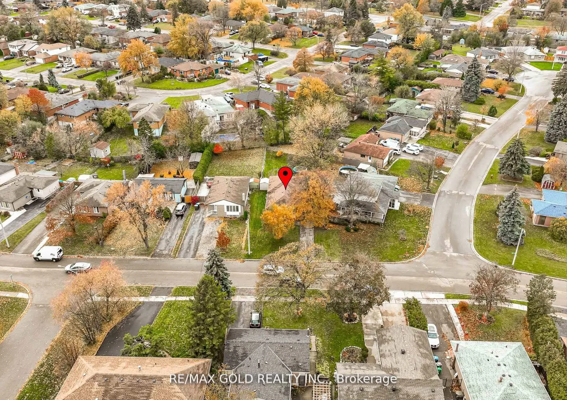 Photo 42 of 35 Duke Road, Brampton, Southgate — HOMEH
