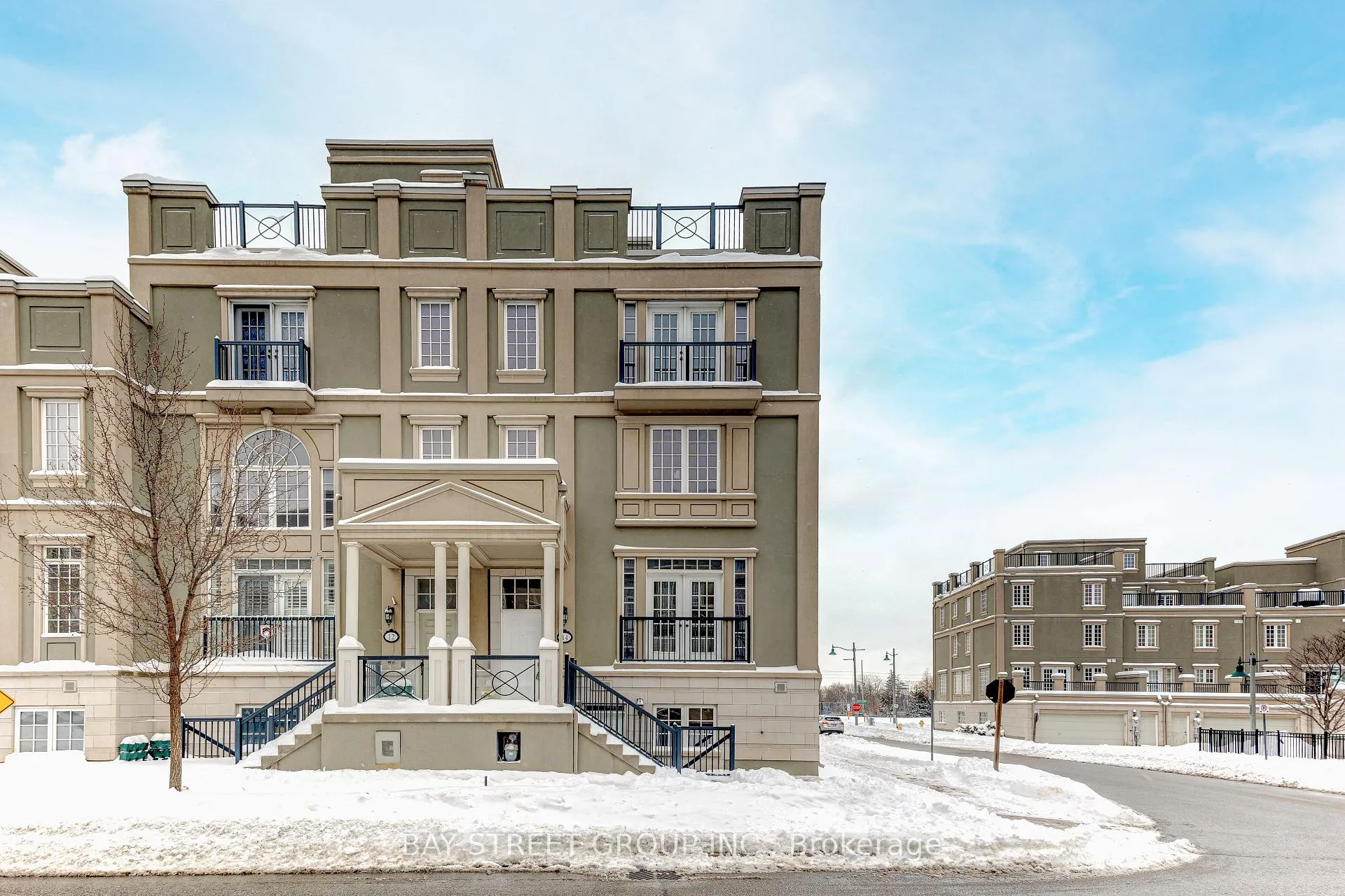 Photo 1 of 14 Lord Durham Road, Markham, Unionville — HOMEH