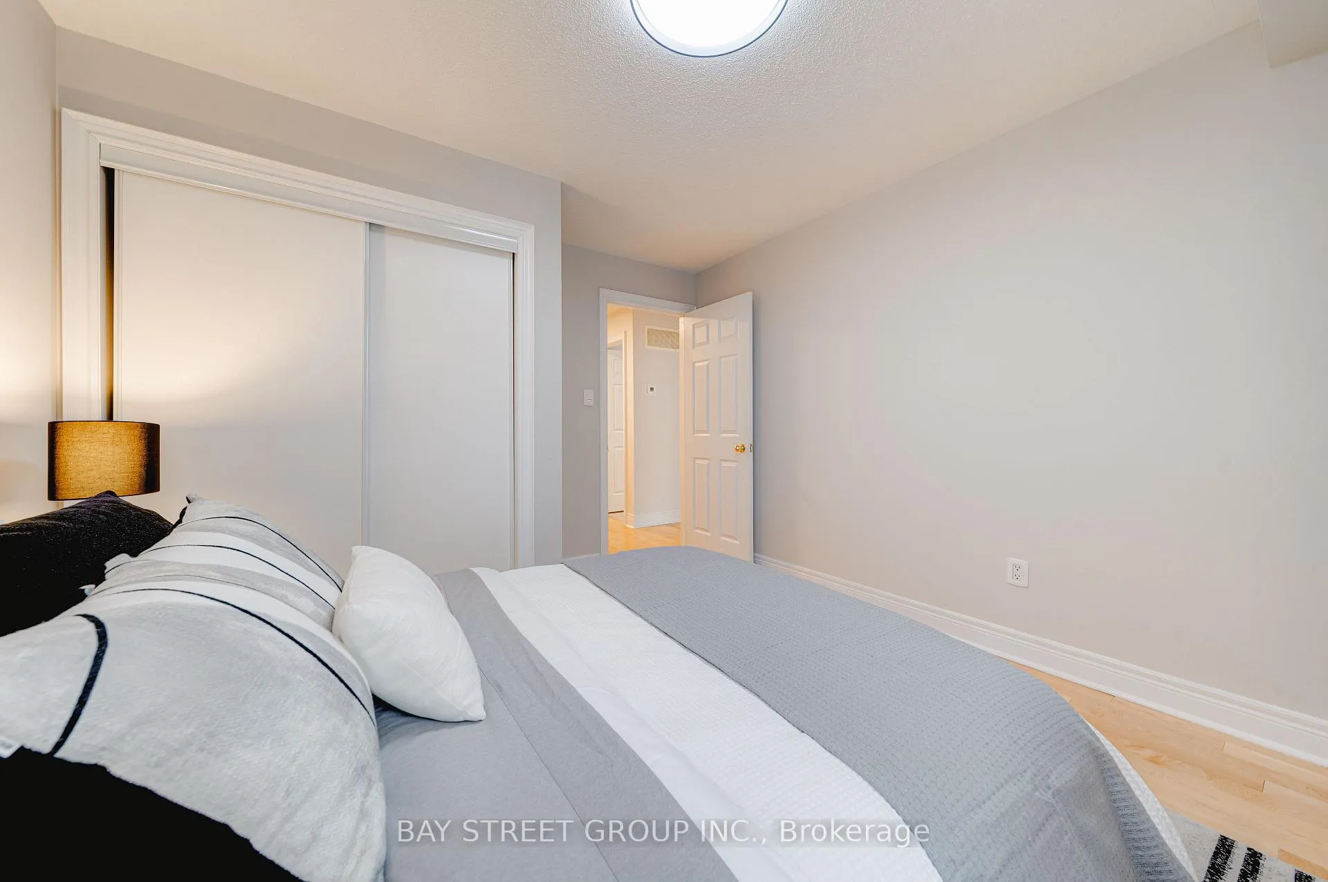 Photo 24 of 14 Lord Durham Road, Markham, Unionville — HOMEH