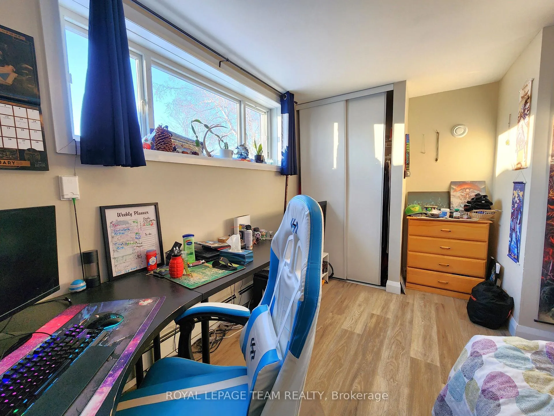 Photo 11 of Unit 2, 50 Fringewood Drive, Ottawa, Fringewood — HOMEH