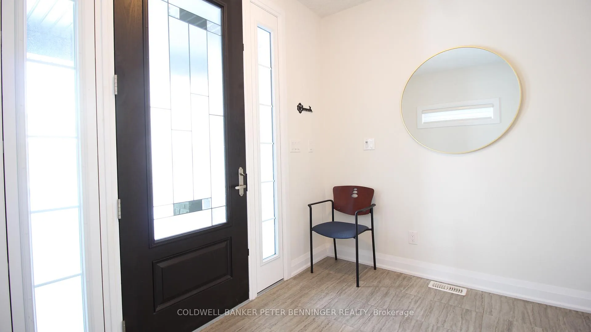 Photo 8 of 14 Greyhawk Street, Kitchener — HOMEH