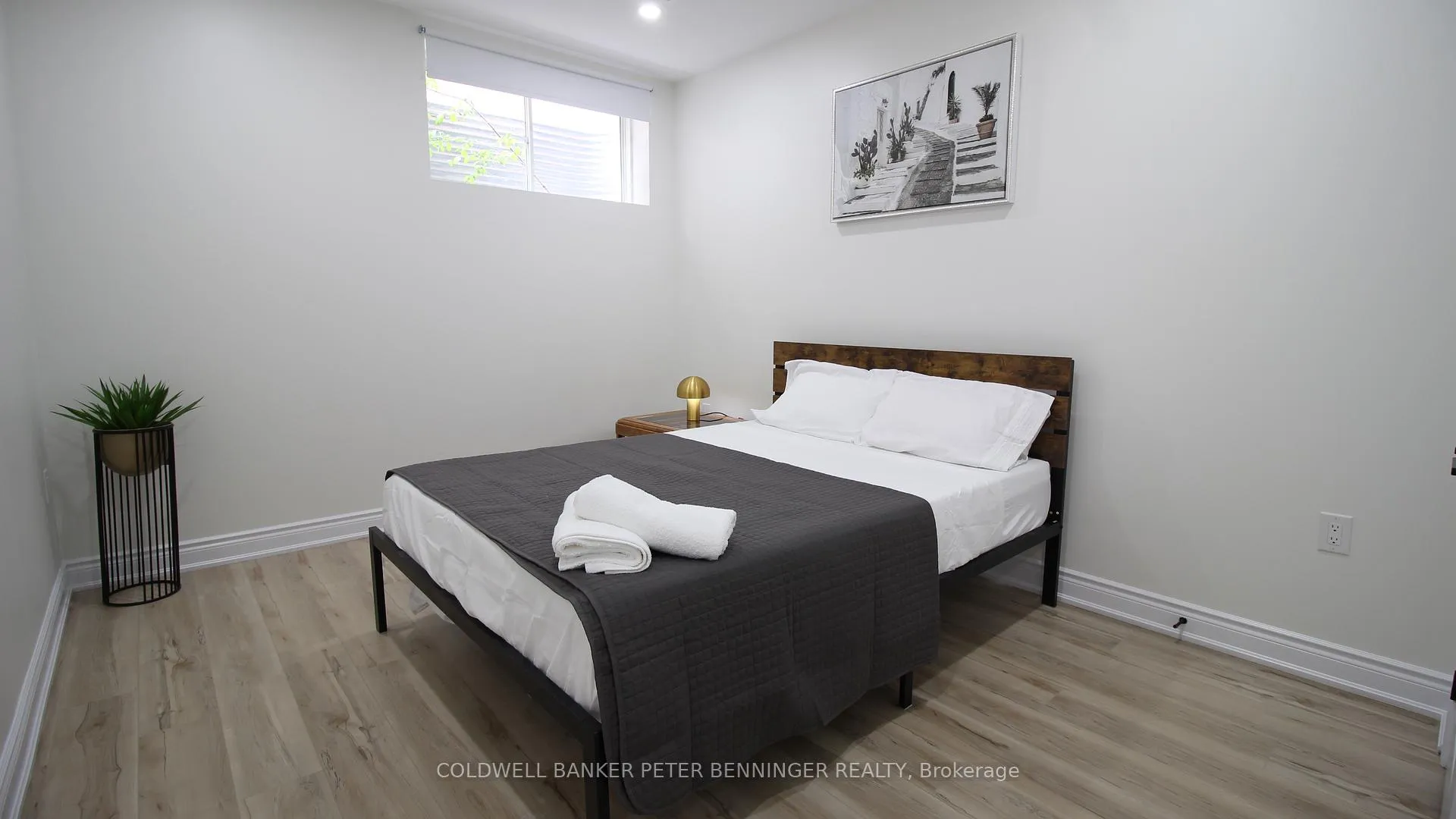 Photo 39 of 14 Greyhawk Street, Kitchener — HOMEH