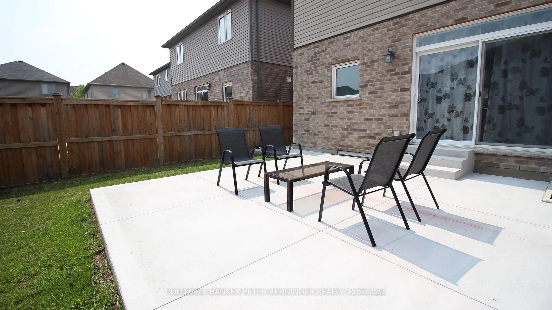 Photo 42 of 14 Greyhawk Street, Kitchener — HOMEH