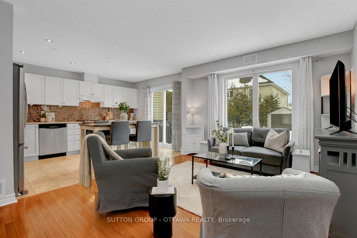 Photo 6 of 4225 Kelly Farm Drive, Ottawa, Blossom Park/Kemp Park/Findlay Creek — HOMEH