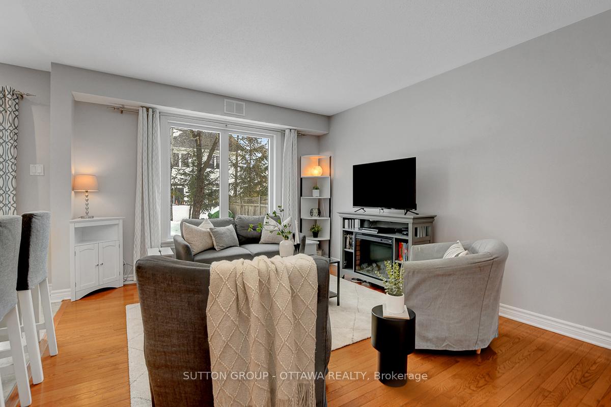 Photo 7 of 4225 Kelly Farm Drive, Ottawa, Blossom Park/Kemp Park/Findlay Creek — HOMEH