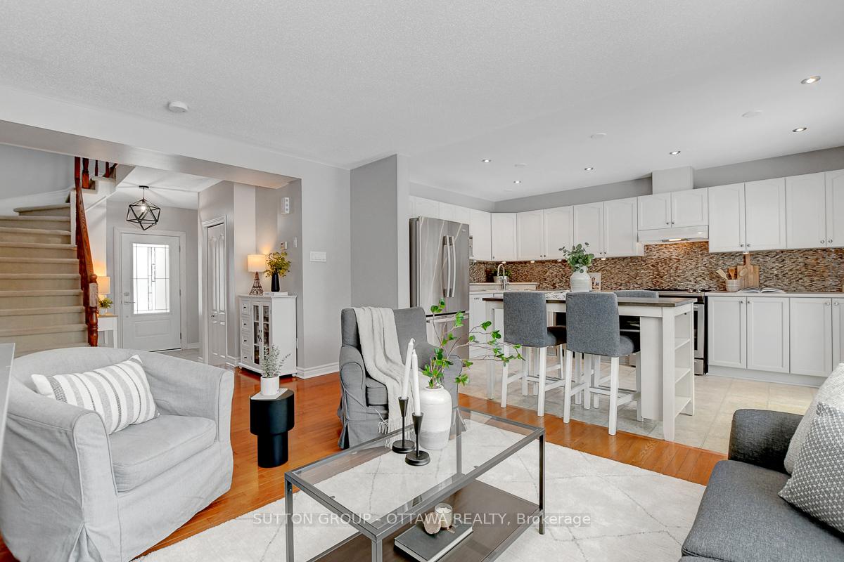 Photo 10 of 4225 Kelly Farm Drive, Ottawa, Blossom Park/Kemp Park/Findlay Creek — HOMEH