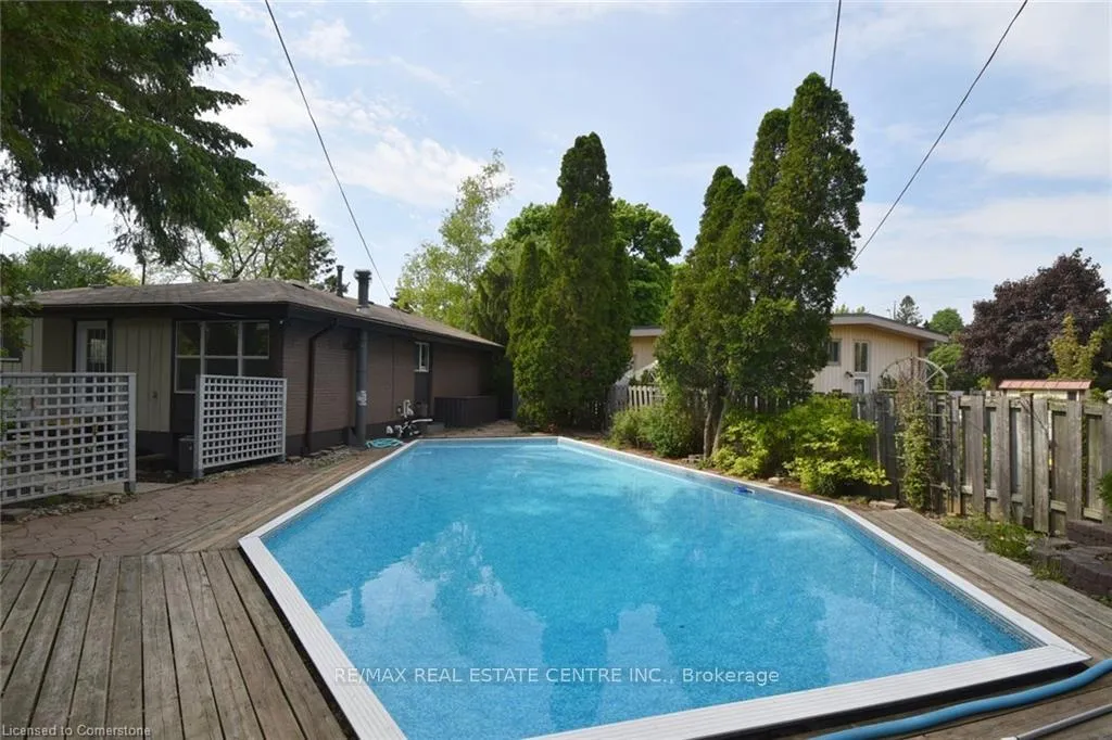 Photo 9 of Unit upper, 33 Westway Place, Kitchener, Pioneer Park — HOMEH