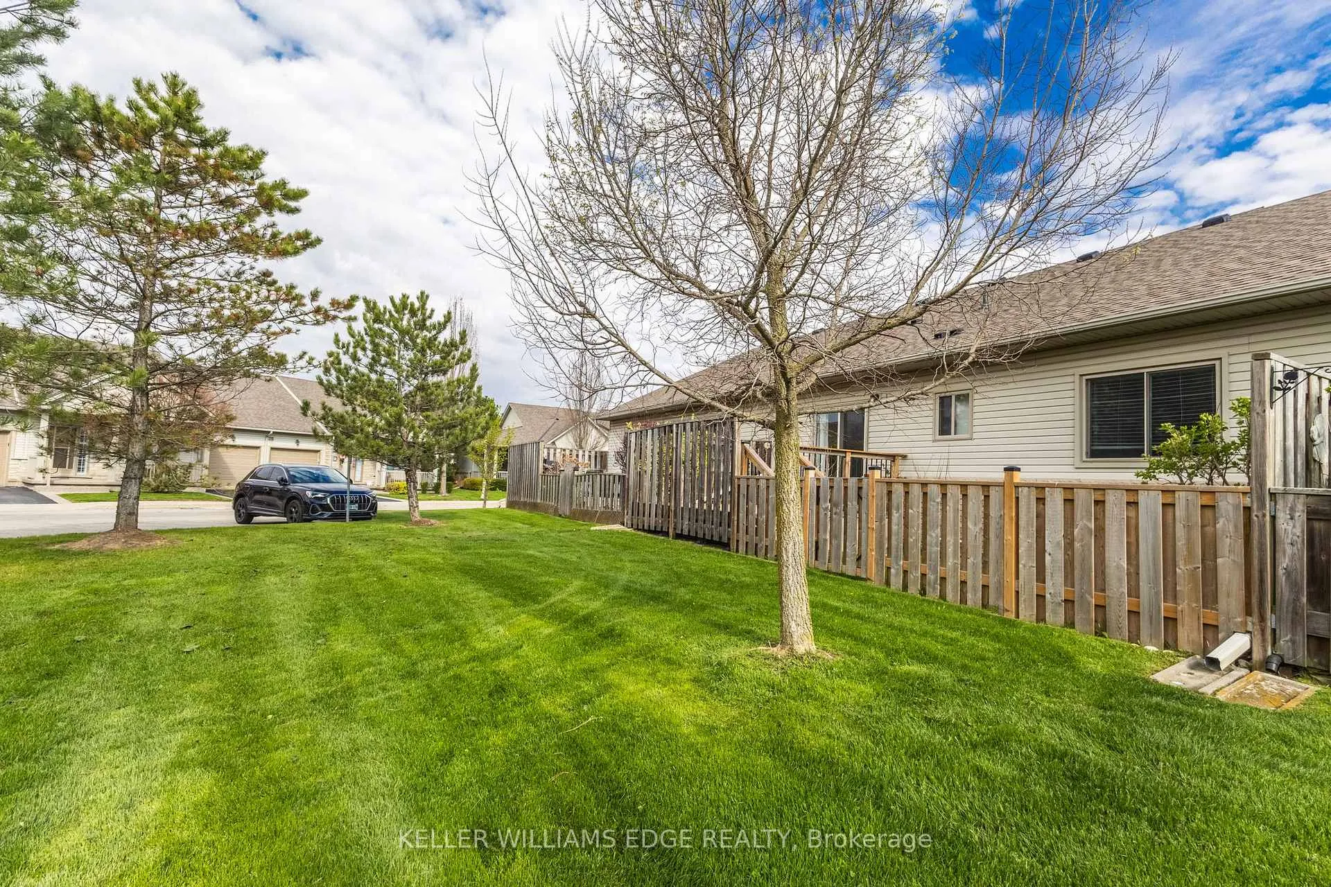 Photo 36 of Unit 30, 130 Southbrook Drive, Hamilton, Binbrook — HOMEH