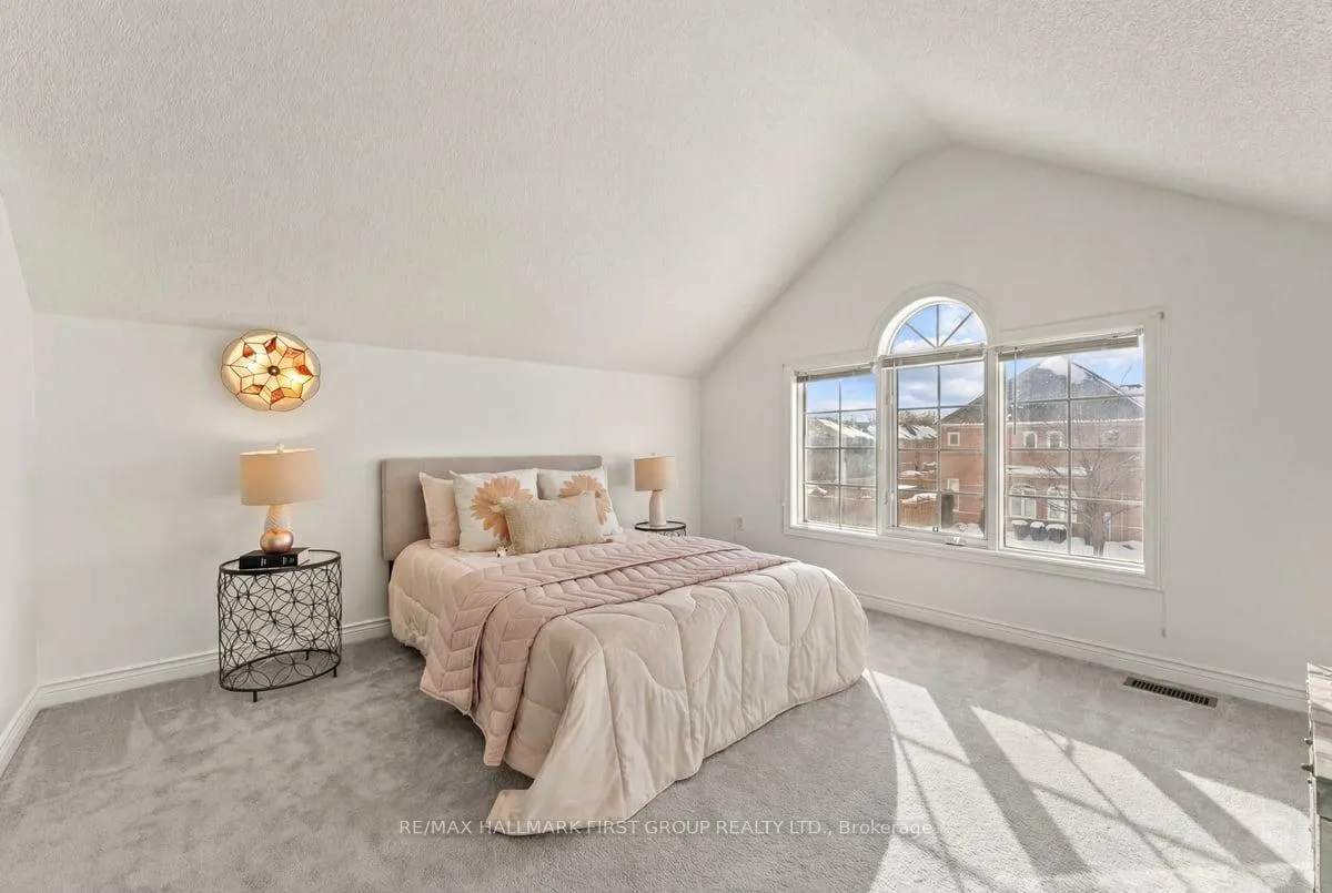 Photo 17 of 1633 Valley Ridge Crescent, Pickering, Highbush — HOMEH