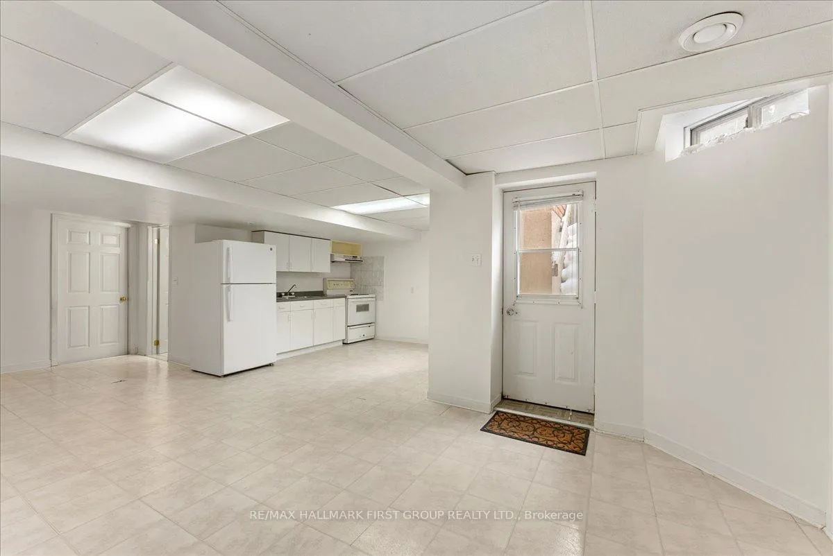Photo 37 of 1633 Valley Ridge Crescent, Pickering, Highbush — HOMEH