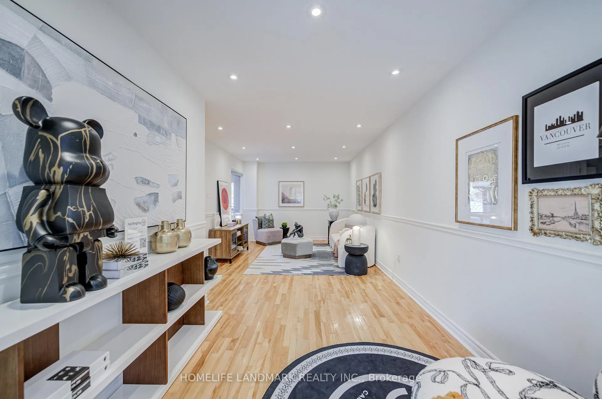 Photo 7 of 101 Upton Crescent, Markham, Milliken Mills West — HOMEH