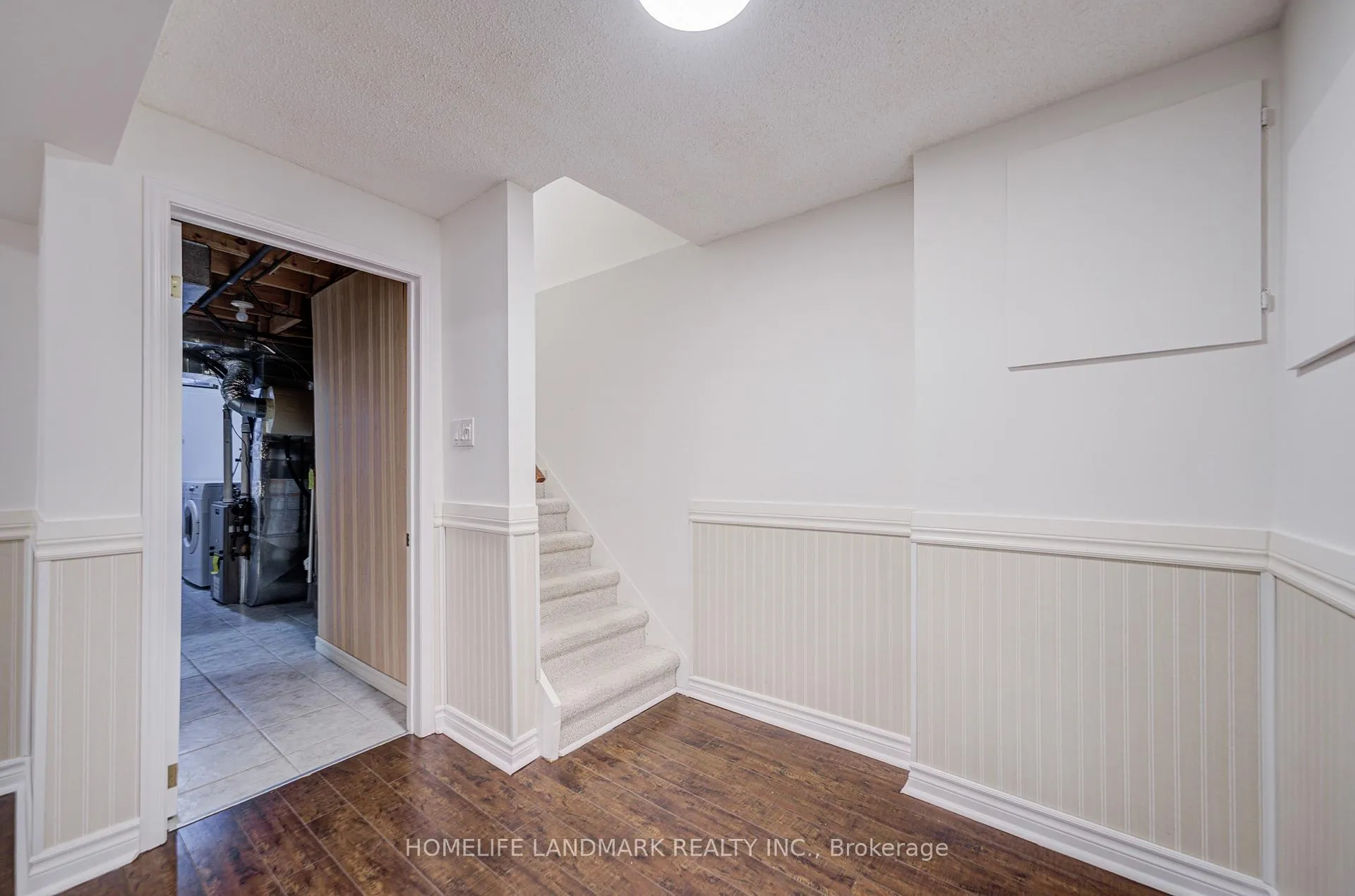 Photo 37 of 101 Upton Crescent, Markham, Milliken Mills West — HOMEH
