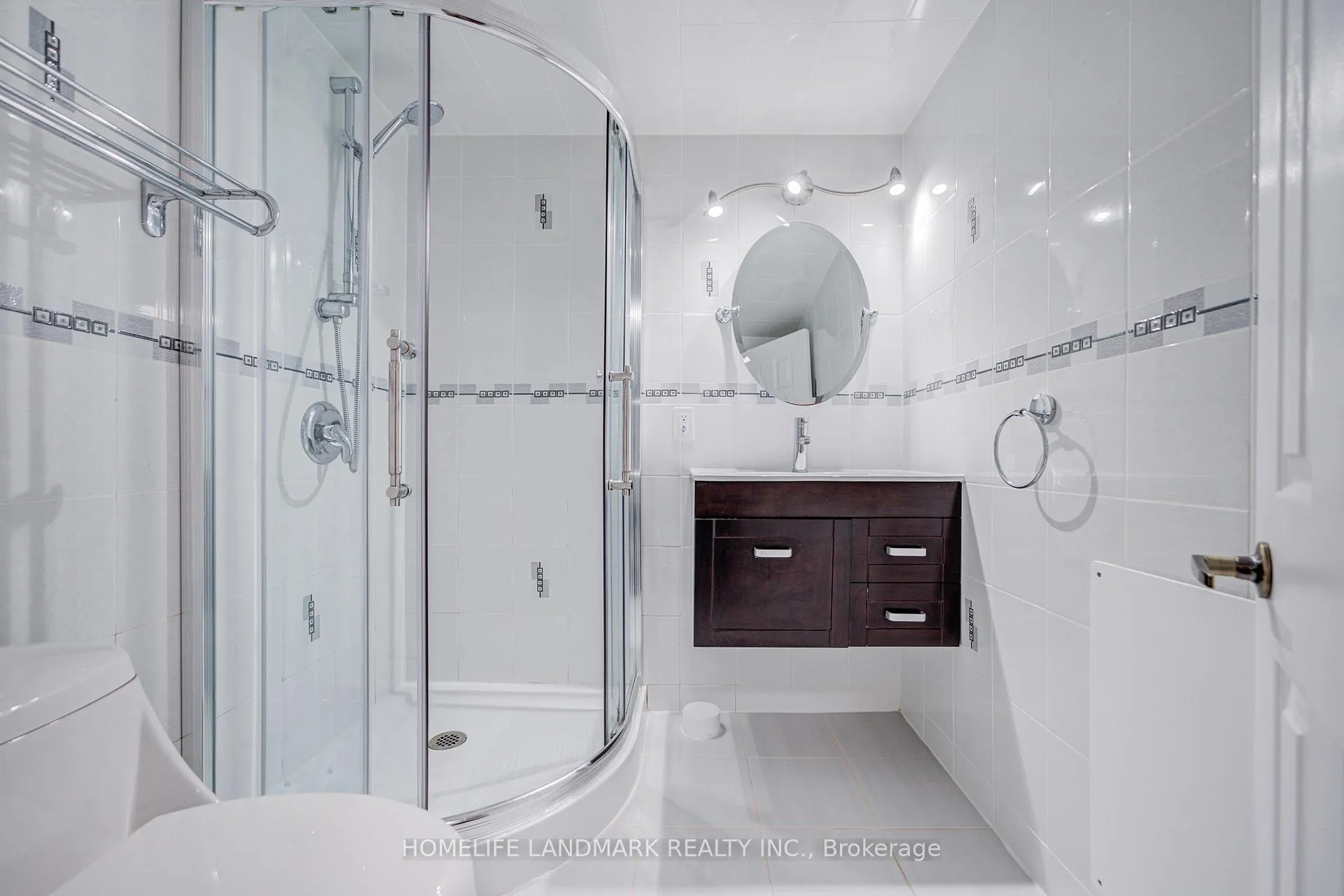 Photo 41 of 101 Upton Crescent, Markham, Milliken Mills West — HOMEH