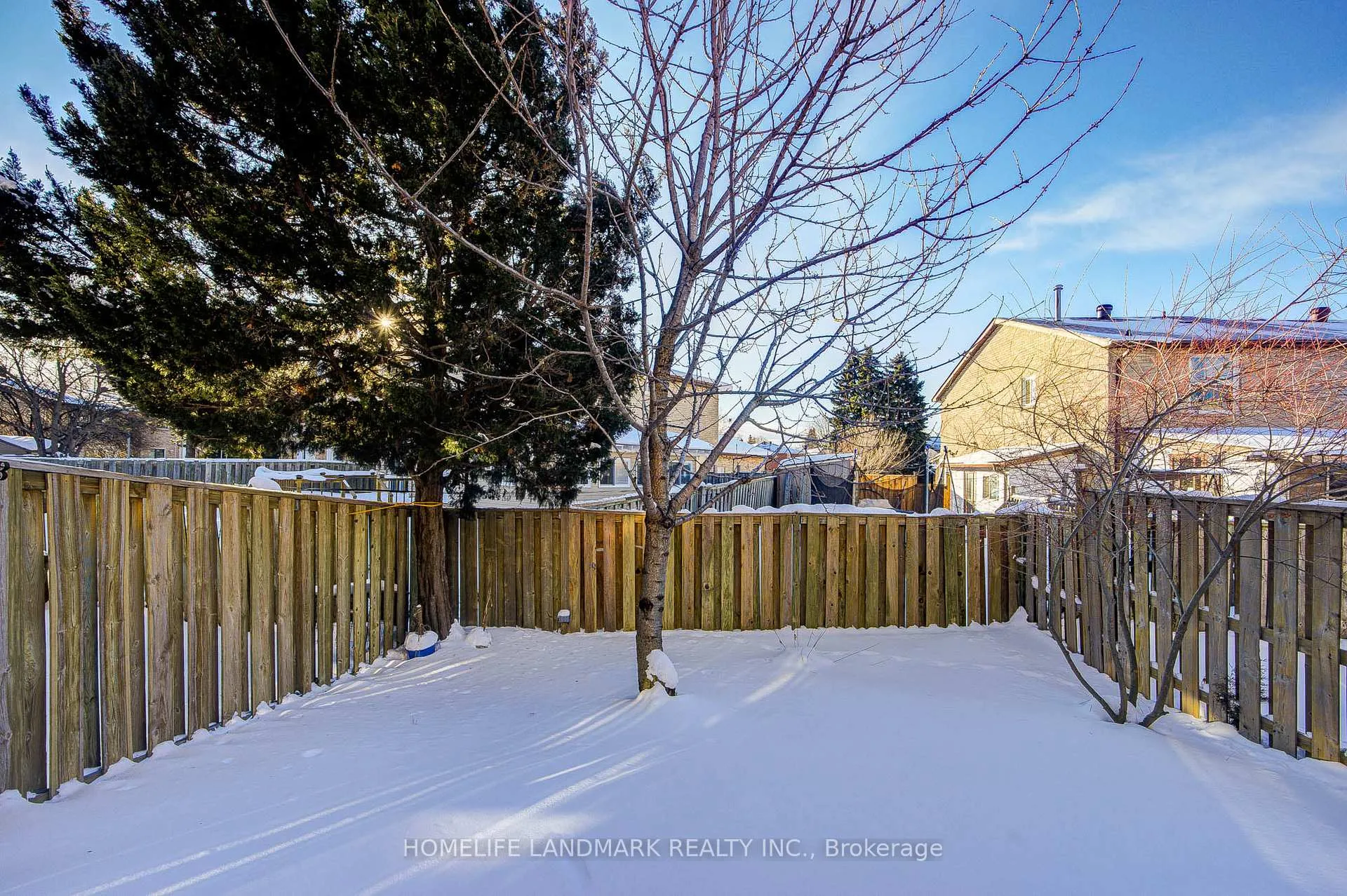 Photo 45 of 101 Upton Crescent, Markham, Milliken Mills West — HOMEH