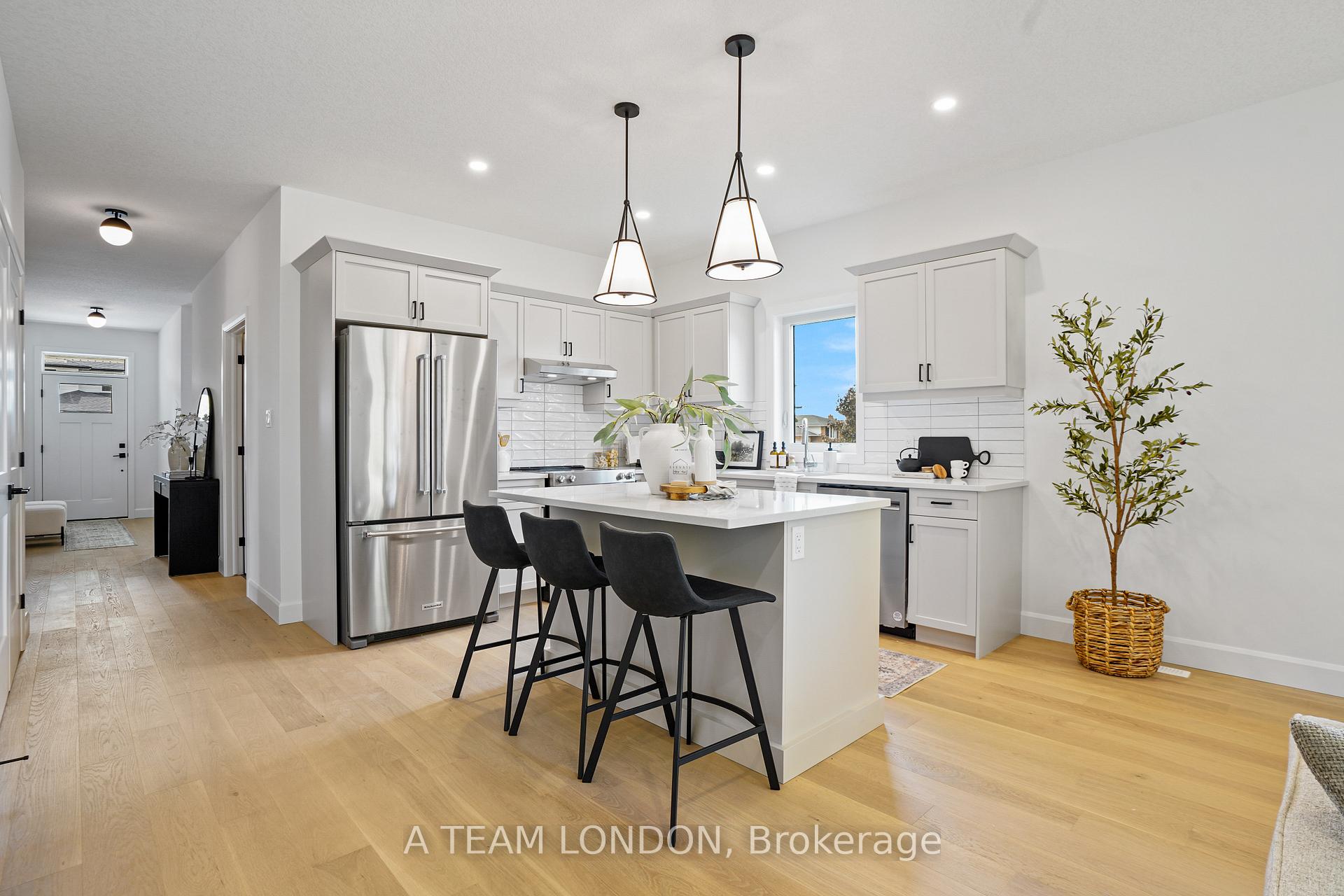 Photo 5 of 295 Ashford Street, Central Elgin, Belmont — HOMEH