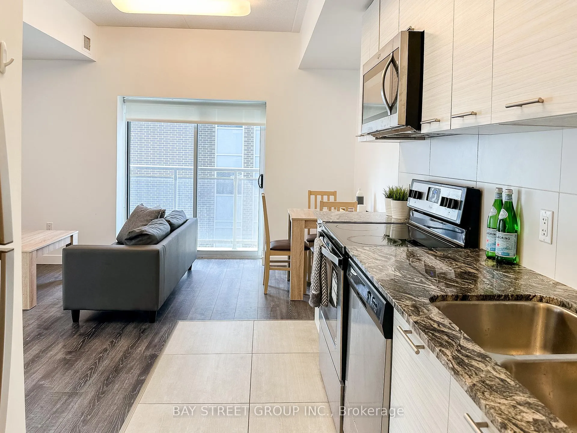 Photo 5 of Unit 308, 251 Hemlock St, Waterloo — HOMEH