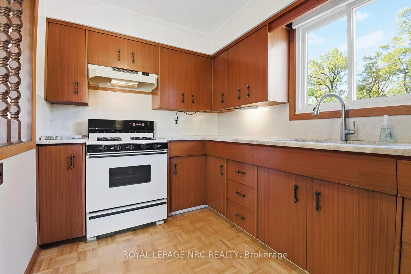 Photo 15 of 10592 Woodland Drive, Wainfleet, Lakeshore — HOMEH
