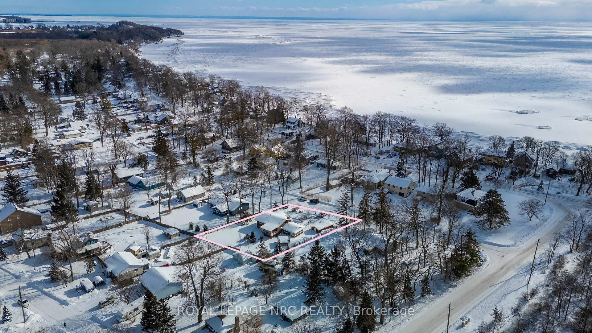 Photo 44 of 10592 Woodland Drive, Wainfleet, Lakeshore — HOMEH