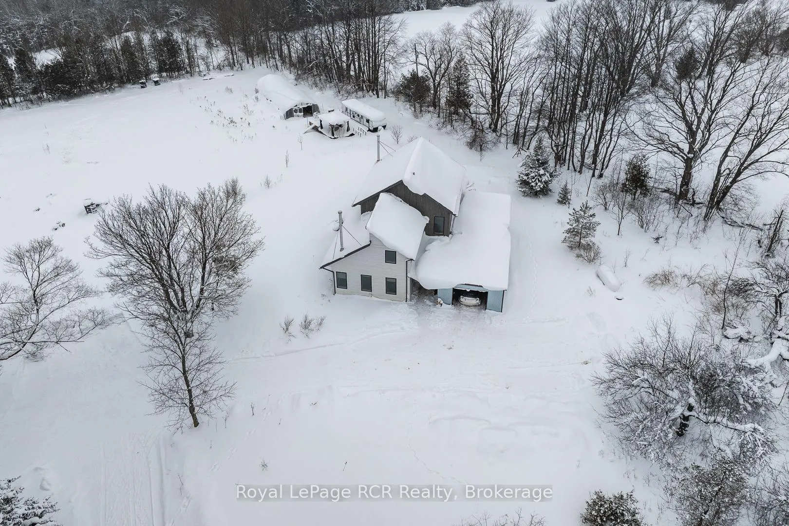 Photo 4 of 251 Mill Road, Chatsworth — HOMEH